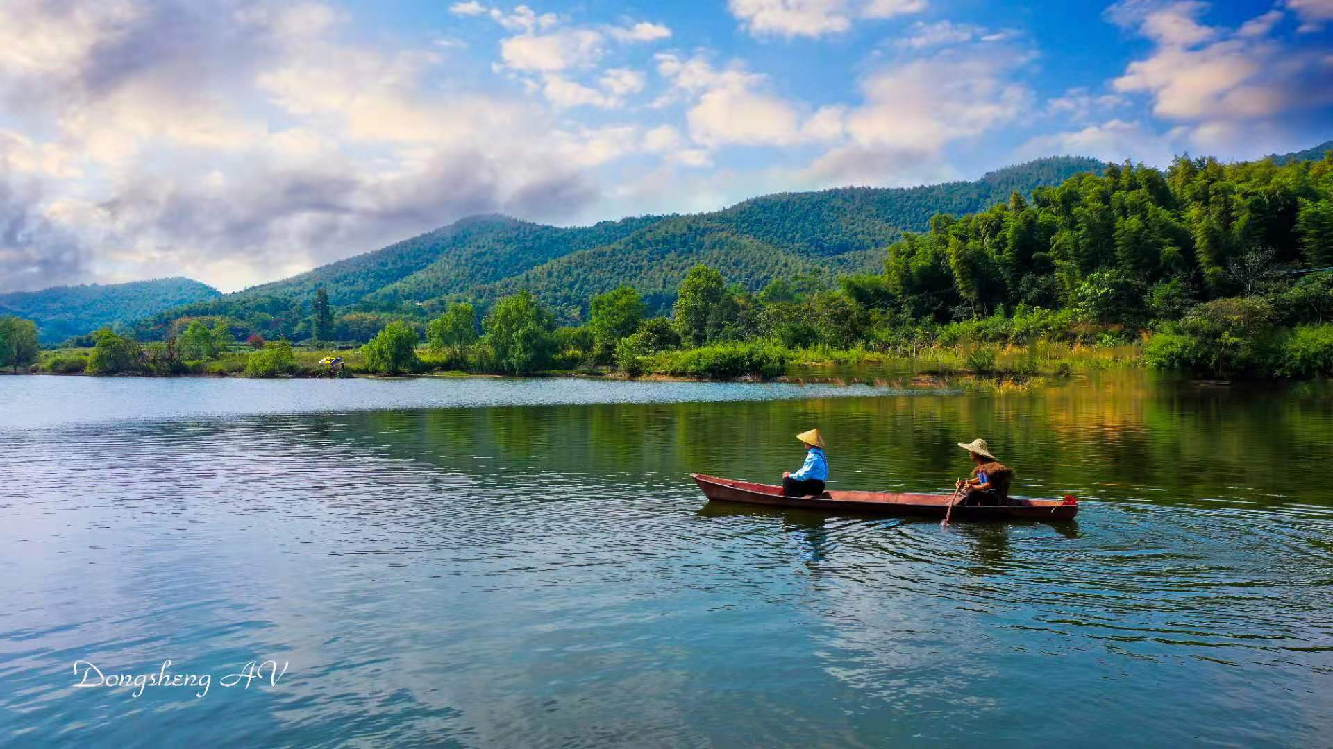 (bio) }:Sǣ(wn)}R(sh)оM(jn)·cՓ 
 ߣS
 :2023-12-07 09:22:08
c(din) :1933